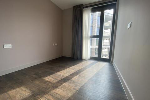 3 bedroom apartment to rent, Canada Gardens, Wembley Park