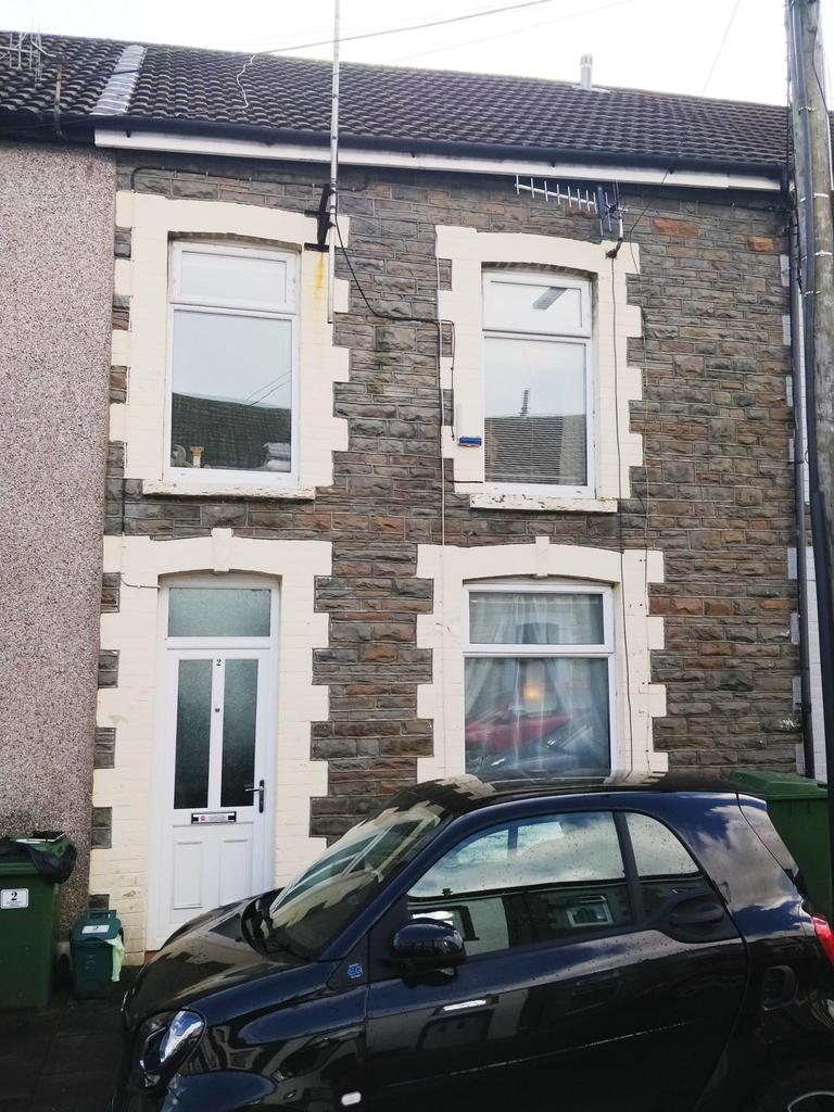 Danygraig Street, Pontypridd, Wales, CF37 3 bed terraced house £115,000