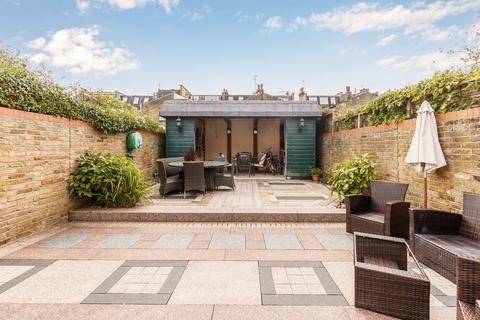 41 Queensmill Road, London, SW6 6JP