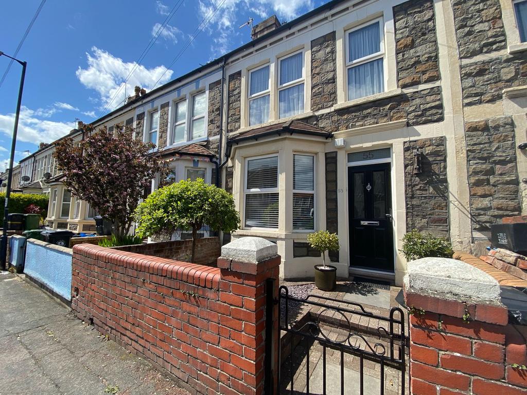 Pendennis Park, Bristol, BS4 3 bed terraced house £370,000