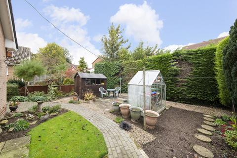 3 Hambleton Garth, Easingwold, York, YO61 3EY
