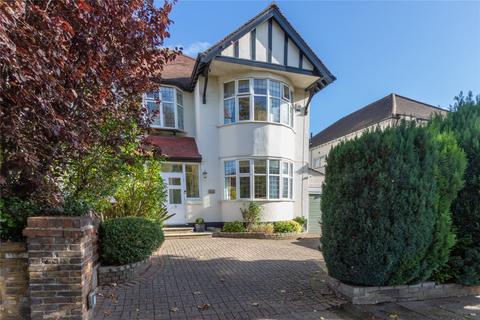 62 Chadwick Road, Westcliff-on-sea, SS0 8LD