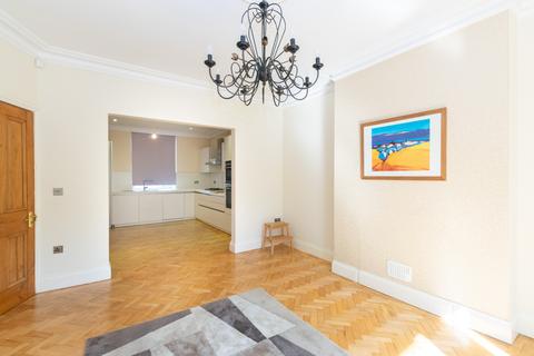 76 Chapel Lane, Leeds, LS6 3BW