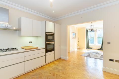76 Chapel Lane, Leeds, LS6 3BW