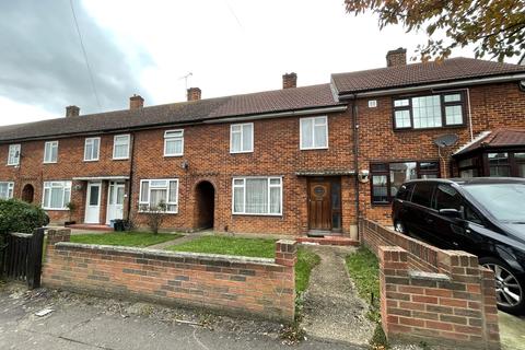 13 Crossbow Road, Chigwell, IG7 4EY