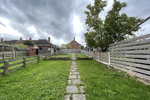 13 Crossbow Road, Chigwell, IG7 4EY