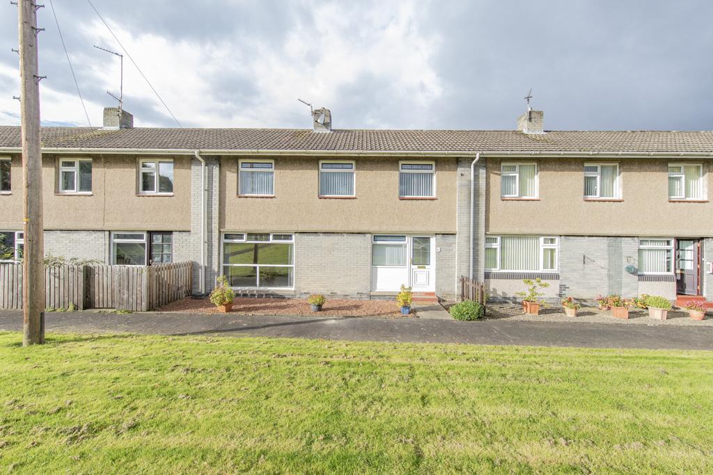 Chantry Estate, Corbridge NE45 3 bed terraced house £750 pcm (£173 pw)