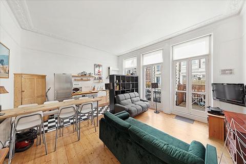 1 bedroom apartment to rent, Castletown Road, West Kensington, London, W14