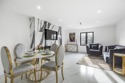 10 Beechgate, Witney, OX28 4JL