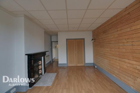 1 bedroom flat for sale - Connaught Road, CARDIFF