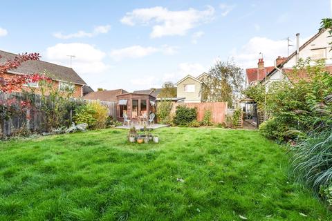 69a Headley Road, Liphook, GU30 7PR
