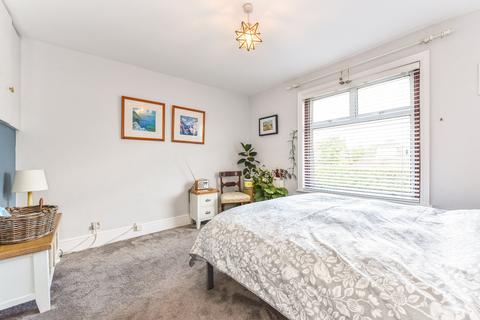 69a Headley Road, Liphook, GU30 7PR