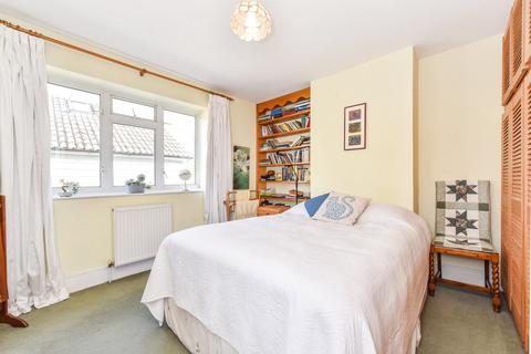 69a Headley Road, Liphook, GU30 7PR