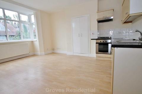 1 bedroom flat to rent, Montem Road, New Malden