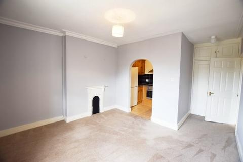 1 bedroom apartment to rent, Kew Gardens Road, Kew, Richmond, Surrey TW9