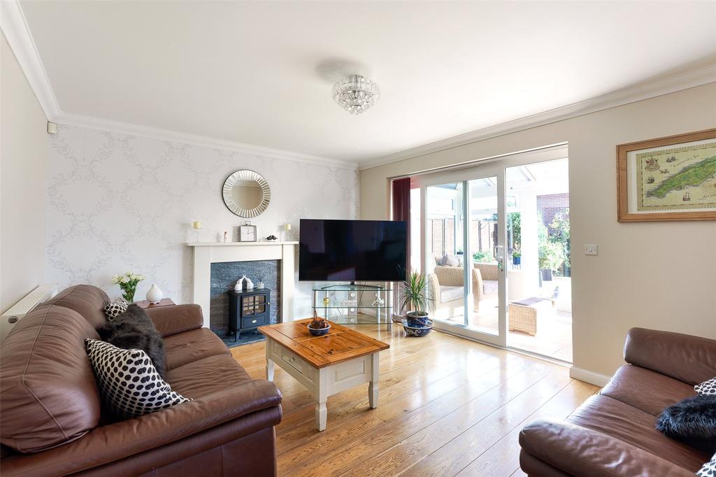Carina Drive, Angmering... 4 bed detached house £540,000