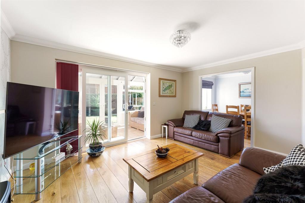 Carina Drive, Angmering... 4 bed detached house £540,000