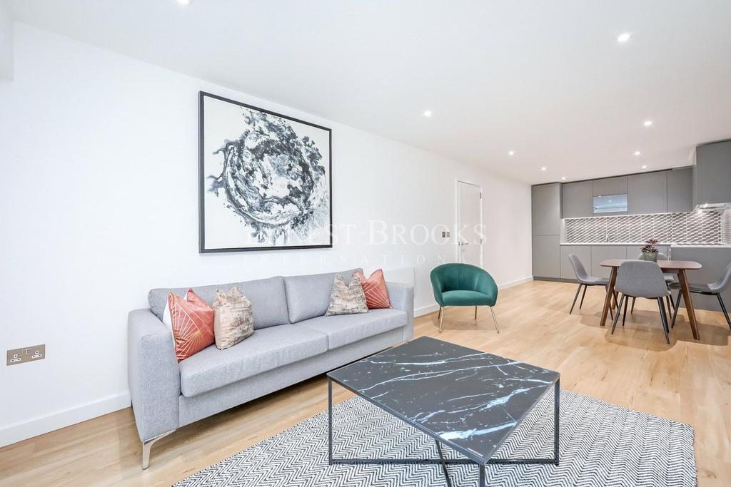 Cornelia Apartments, Beaufort Park... 2 bed apartment £1,950 pcm (£450 pw)