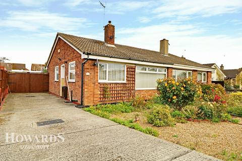 13 Belaugh Avenue, Lowestoft, NR33 9DU