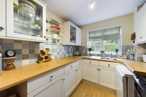 16 Glendale, Hemel Hempstead, HP1 1TG