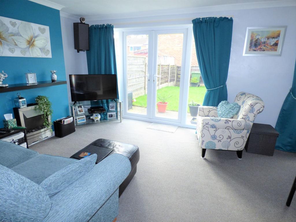 Glenmoor Road, Stockport, SK1 3 bed mews £225,000