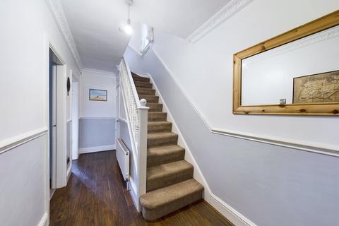 118 Armthorpe Road, Doncaster, DN2 5JW