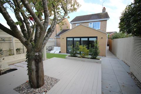 3 Beech Grove, Stamford, PE9 2JH