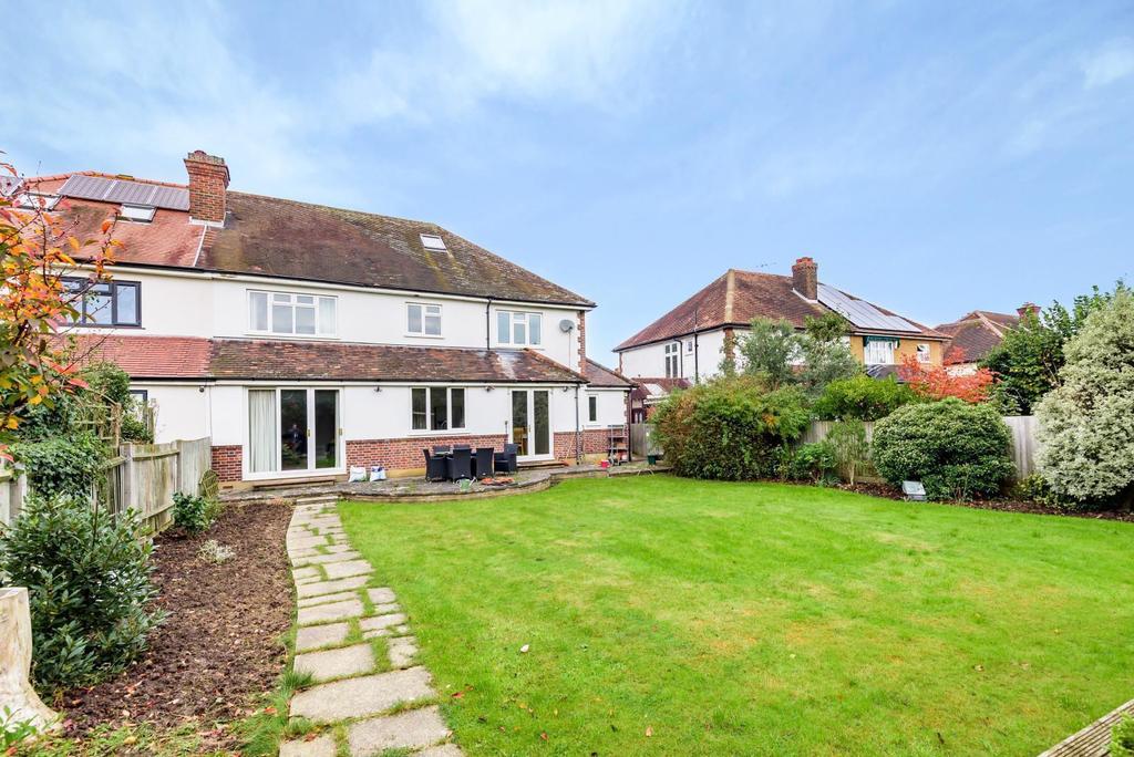 Bodley Road, New Malden, KT3 6 bed semidetached house £4,495 pcm (£