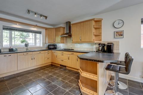 6 Elvaston Way, Shirley, Solihull, B90 1TY