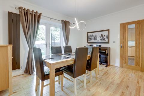 6 Elvaston Way, Shirley, Solihull, B90 1TY