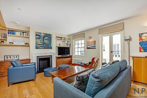 4 bedroom mews to rent, Ennismore Mews, Knightsbridge SW7