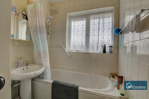 84 Proffitt Avenue, Coventry, CV6 7EN