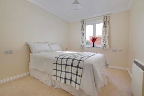 1 bedroom apartment for sale - Tylers Close, Lymington, SO41