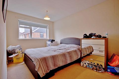 2 Checketts Close, Worcester, WR3 7JZ