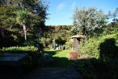 11a Penfold Way, Steyning, BN44 3PG