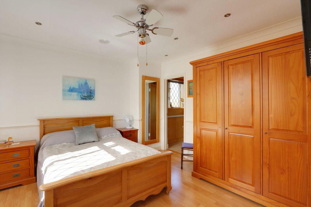Bedroom 2 (Double with Ensuite)