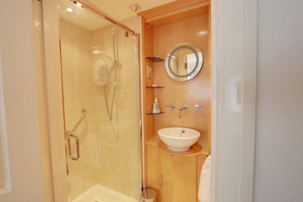 Annex Bathroom