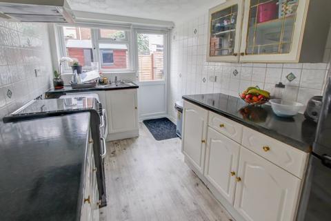 8 Cecil Road, Exeter, EX2 9AQ