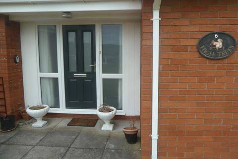 2 bedroom detached bungalow to rent, 6 Bridgewater Close Harmer Hill Shrewsbury SY4 3HF