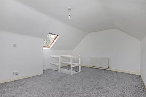 92 Bates Street, Sheffield, S10 1NQ