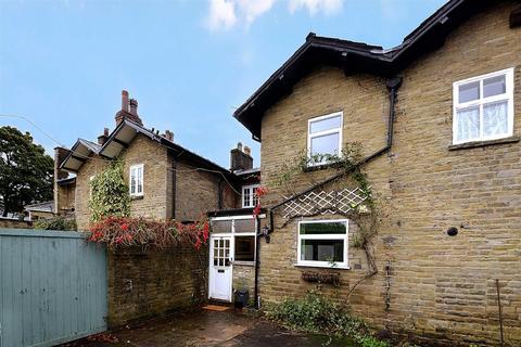 3 bedroom cottage for sale, Moss Lane, Bollington