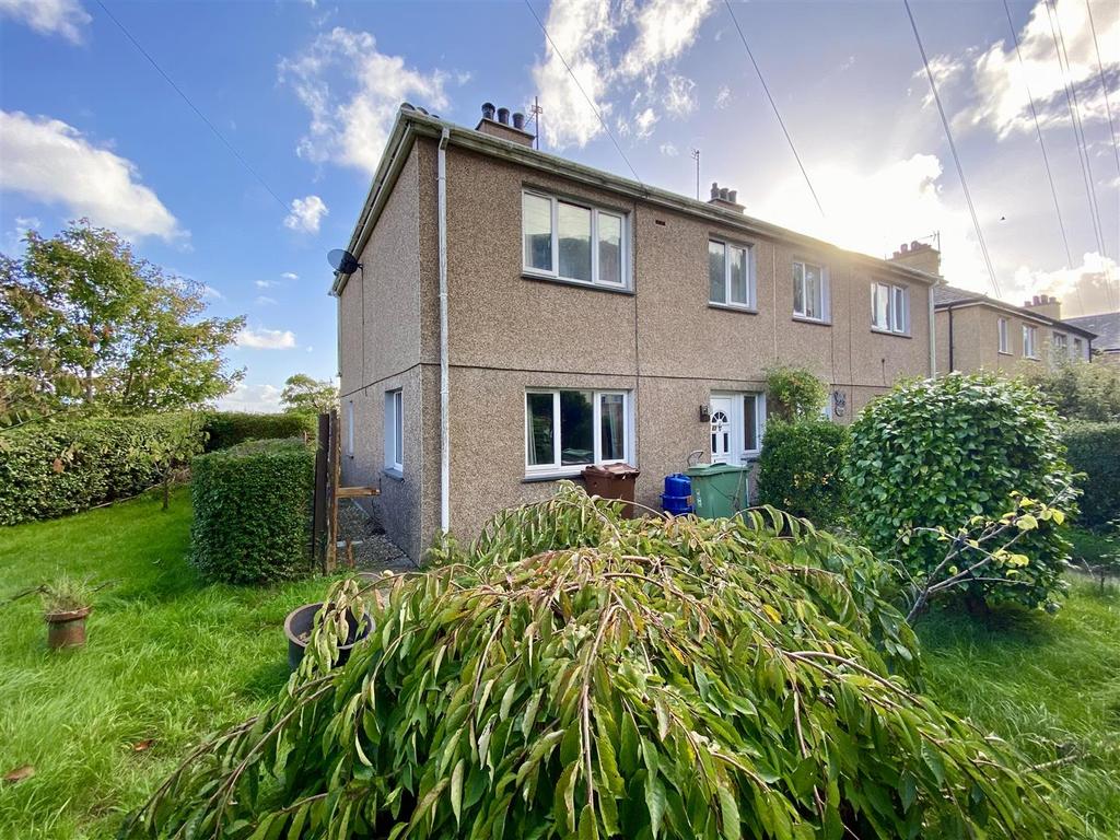 Abererch Road, Pwllheli 3 bed semidetached house £148,000
