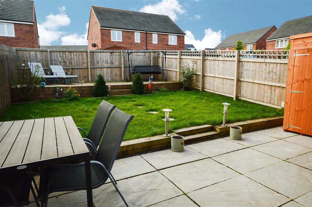 Haydock Drive, Castleford 3 bed semidetached house £205,000