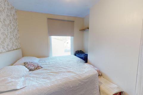 61 Sidney Street, Folkestone, CT19 6HG