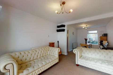 61 Sidney Street, Folkestone, CT19 6HG