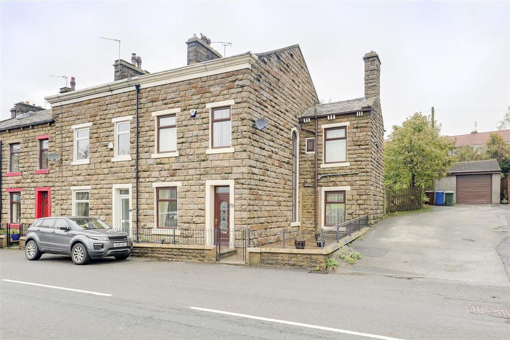 Rochdale Road, Bacup, Rossendale 3 bed townhouse £240,000
