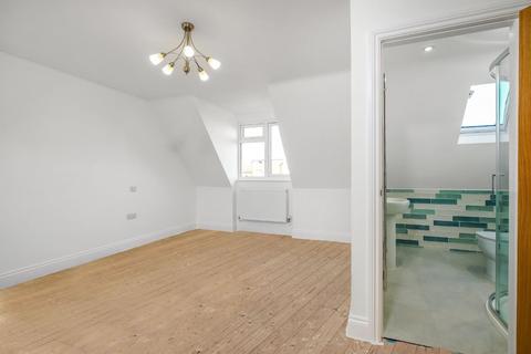 Travellers Rest Carmelite Way, Salisbury, SP1 2HL