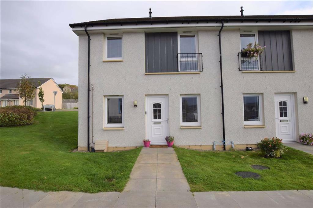Foxglove Crescent, Inverness 2 bed end of terrace house £155,000