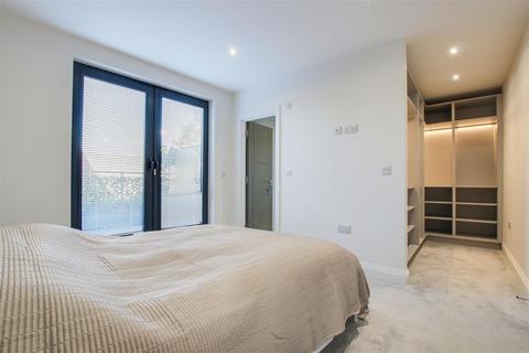 2 bedroom penthouse for sale - 3 Wellington Road, Enfield