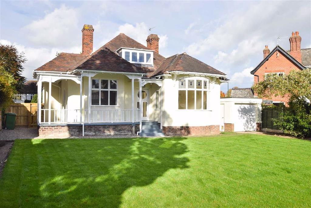 Radbrook Road, Shrewsbury, Shropshire 3 bed detached house £550,000